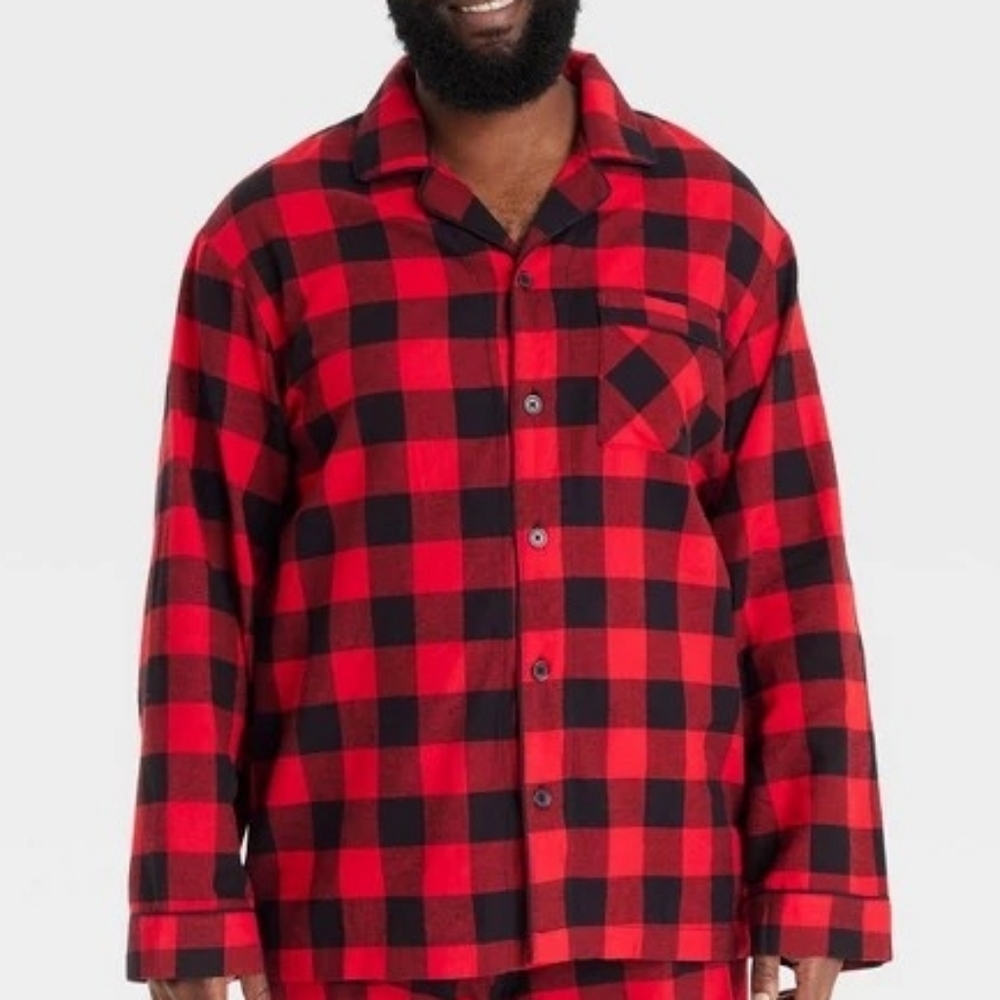 WONDERLAND Red and Black Plaid Men's Shirt